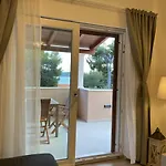 Tara House Villa Zavala