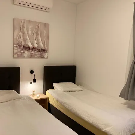 Tara House Villa