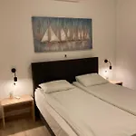 Tara House 别墅 萨瓦拉