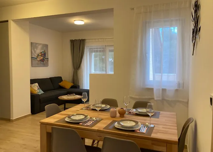 Vila Tara House Zavala