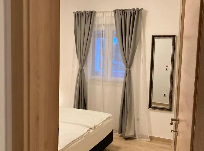 Tara House * Zavala